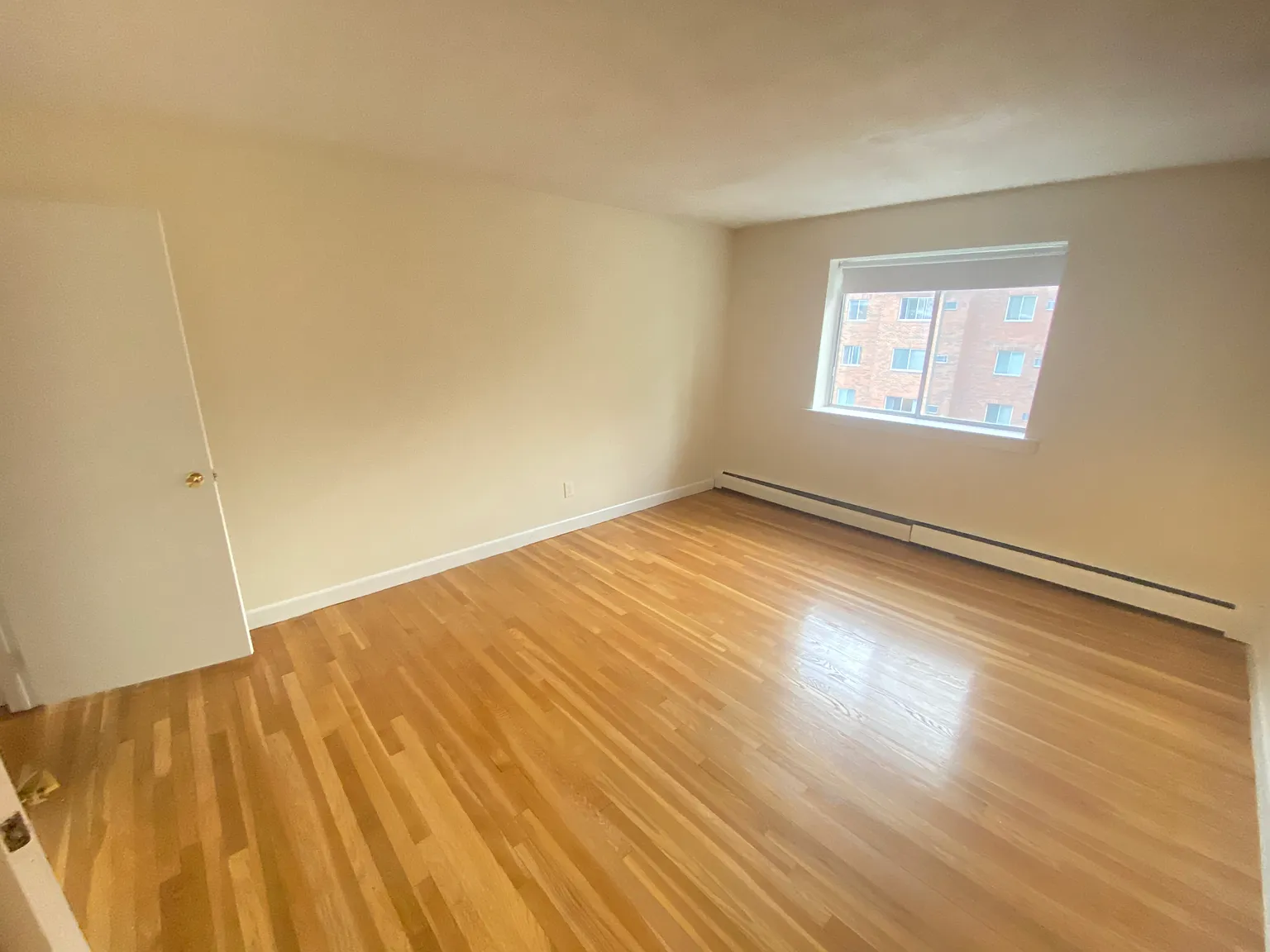 1 bed, $2,325 — Photo 3