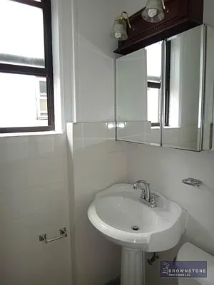 Rented by Brownstone Real Estate | media 12