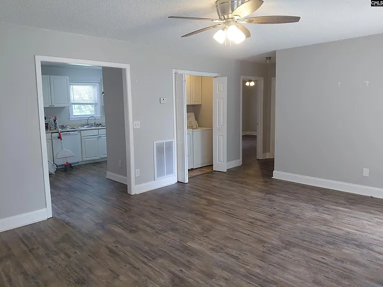 2446 Watson St #D — Photo 3