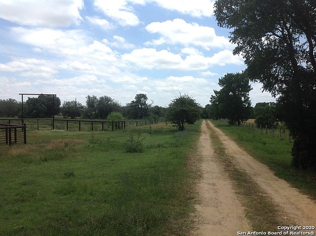 1st image of 812 County Road 391