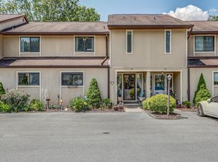 605 Redstone Dr APT 23, Bristol, TN 37620