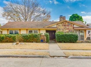 902 Del Ray Dr, Garland, TX 75043