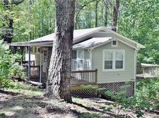 622 Lakeview Dr, Smithville, TN 37166