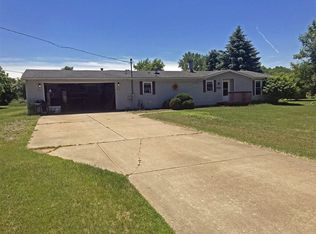 6257 Stroebel Rd, Saginaw, MI 48609