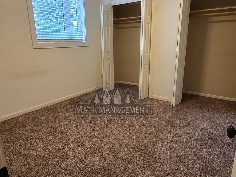 2609 25th St NW — Photo 54