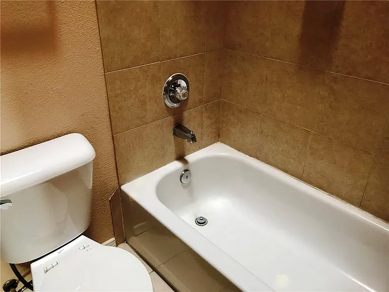 6405 Salas Ln #1 — Photo 15