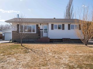 4912 59th St, Cold Lake, AB T9M1T2