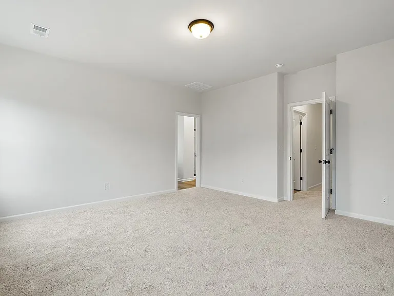 13 Lone Cypress St — Photo 11