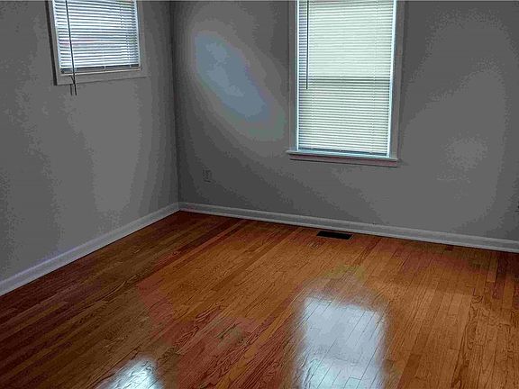 5th image of 2721 Aerial Ave