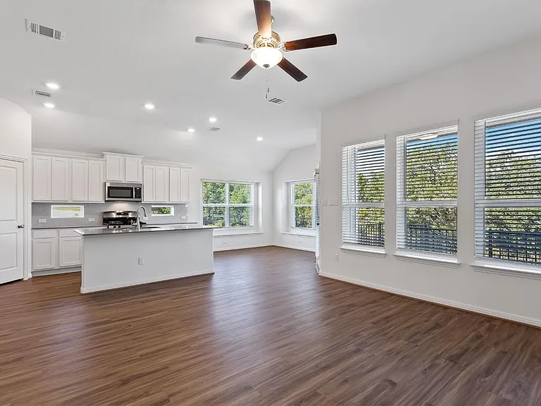 328 Prato Pl — Photo 6