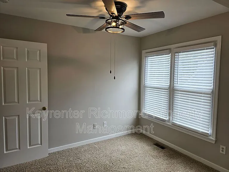 5204 Reids Pointe Rd — Photo 16