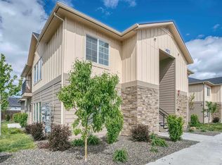 4813 Continental Ln, Caldwell, ID 83607