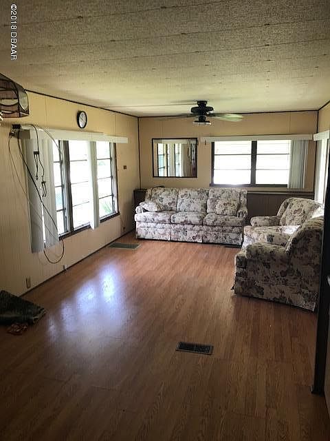 2nd image of 5277 Isabelle Ave