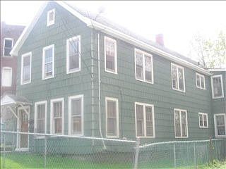 2nd image of 706 Congress St