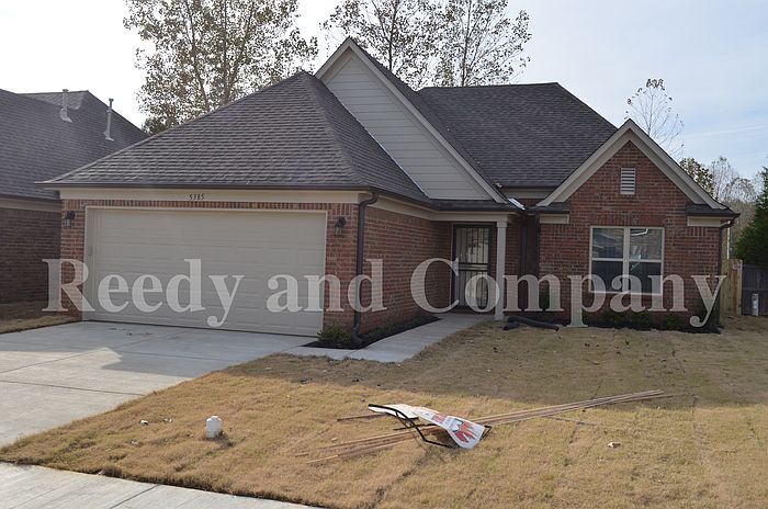 1st image of 5385 Blue Diamond St #30