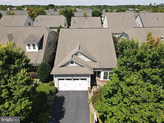 2nd image of 44382 Cedar Heights Dr