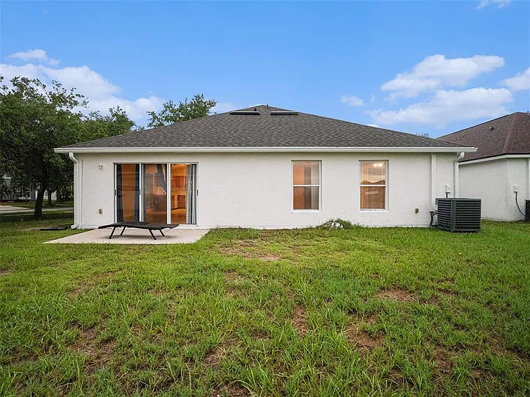 11440 Misty Isle Ln — Photo 23