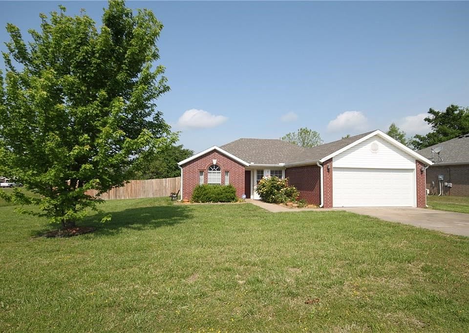 1st image of 1269 S Camellia Ln