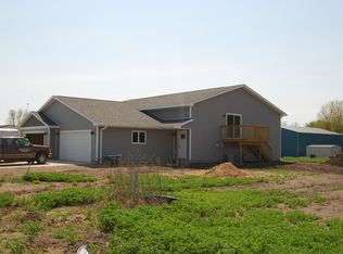203 Dogwood Ave, Aurora, SD 57002