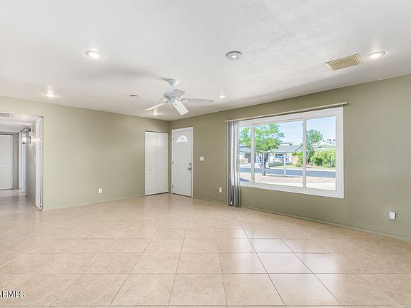 5th image of 4611 S Grandview Ave