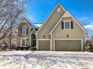 13228 Earnshaw St, Overland Park, KS 66213