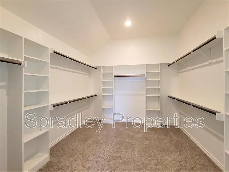 6120 Modena Dr — Photo 11