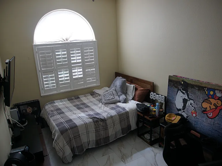 8833 Harding Hall Dr — Photo 7
