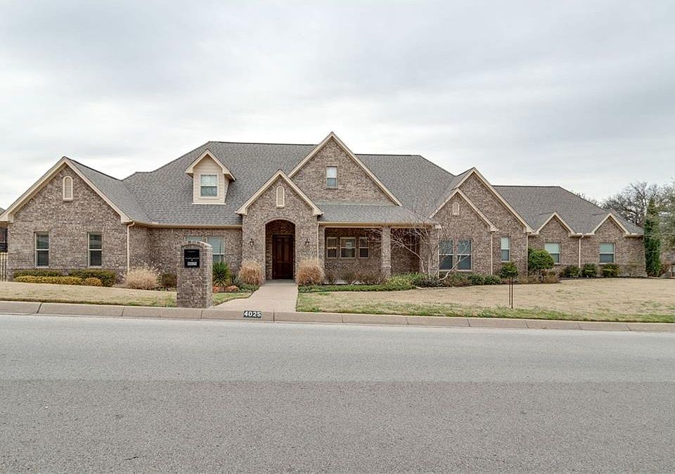 1st image of 4025 Snow Creek Dr