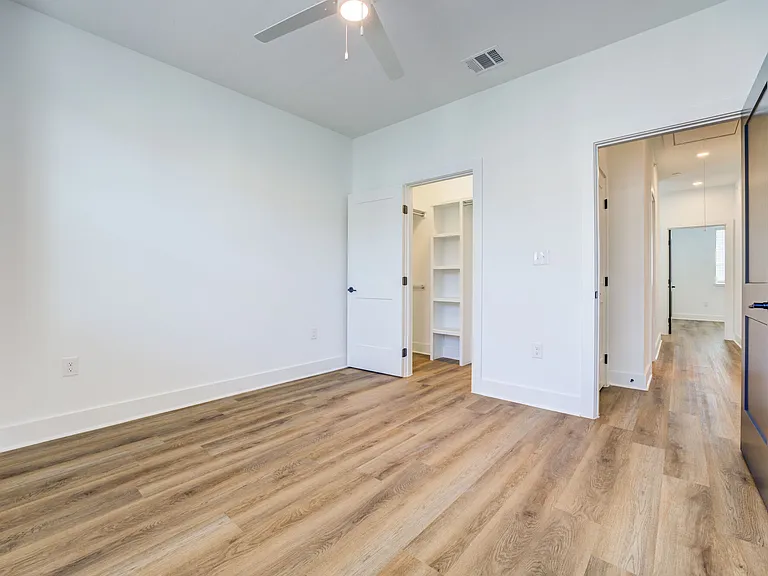Escalon Townhomes — Photo 23
