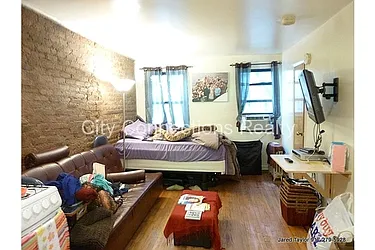 Rented by City Connections Realty