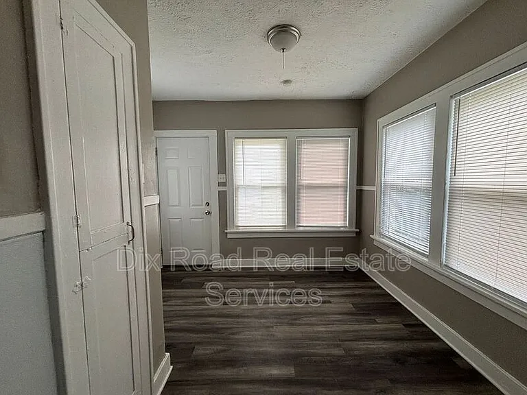 2312 Wyoming St — Photo 16