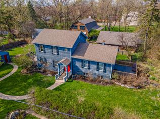 27W150 James Ave, West Chicago, IL 60185