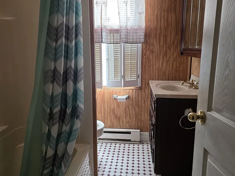 270 Bank St #4 — Photo 2