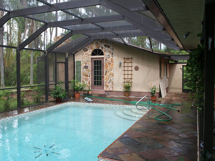 Guest house