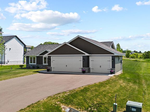 3rd image of 740 161st St