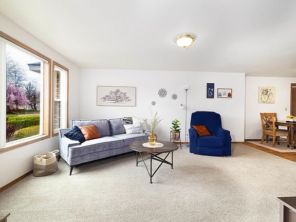 5th image of 10460 W Edna St #&-10438