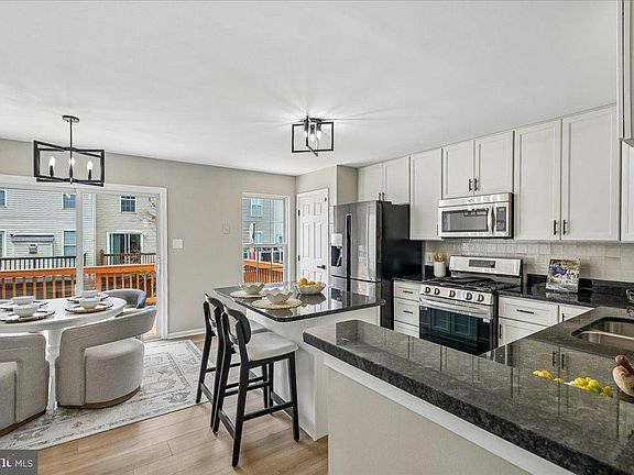 4th image of 7714 Bartley Way