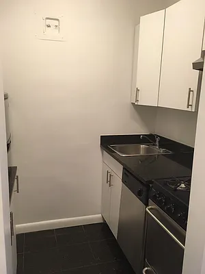 Rented by Solil Management | media 4