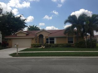 10760 Fox Glen Dr, Boca Raton, FL 33428