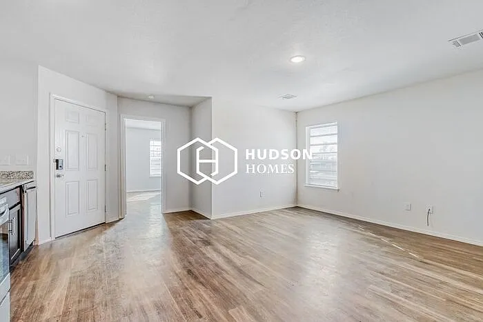 1326 NW 10th Ave #A — Photo 5