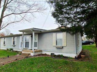 3 Cordoba Dr, Hurricane, WV 25526