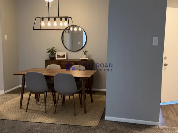 605 W 27th St S, Wichita, KS