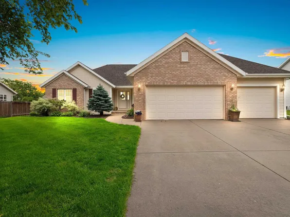 497 Welland Ave, Green Bay, WI 54311