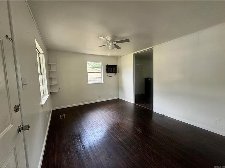 509 S Grant St — Photo 9