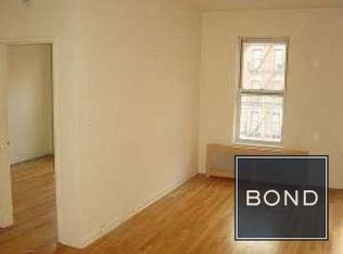 30 E 4th St, Brooklyn, NY 11218