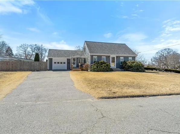 69 Julian Rd, Warwick, RI 02889