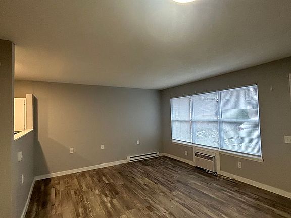 2nd image of 414 W Harrison St APT 15