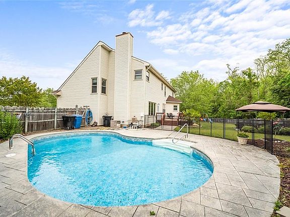 3rd image of 2509 Lemming Ct