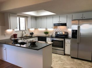 10 Woodlands Cir, Ormond Beach, FL 32174