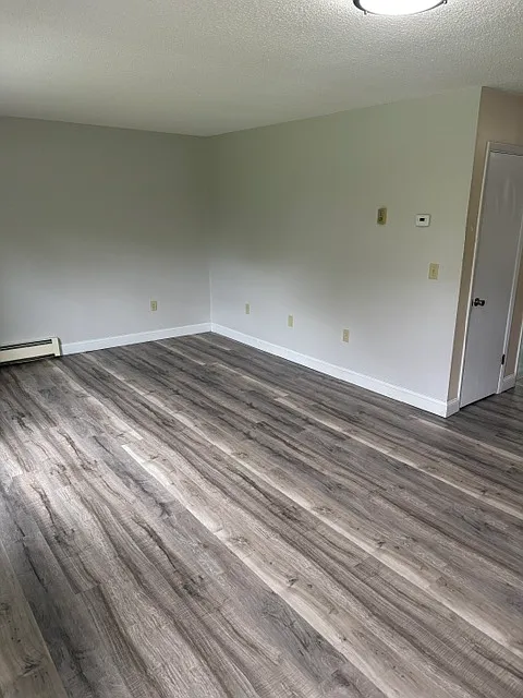 1 bed, 500 sqft, $1,200 — Photo 3